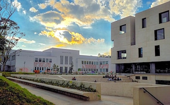 La Universidad Nacional eliminó el examen de admisión para un grupo específico de aspirantes en la convocatoria 2027-1 y los evaluará con los resultados de Saber 11 - crédito @sheela_7/@unaloficial/Instagram