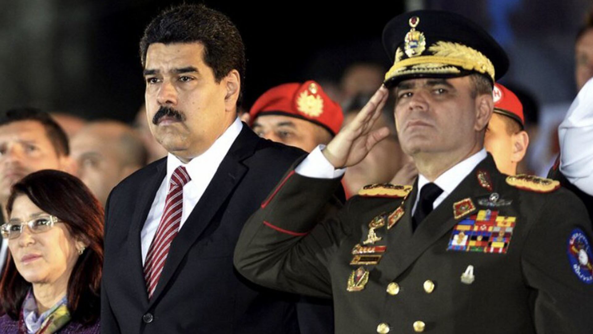 Nicolás Maduro y Vladimir Padrino, ministro de Defensa de Venezuela: dos piezas clave en la relación de la dictadura con el Cártel de los Soles