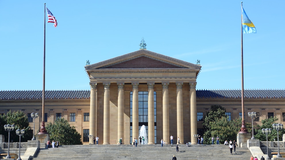 LAUDX4AU7VCLVIFEQPAZAABBQA