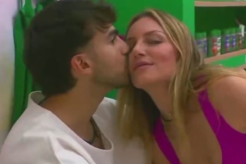 Beso de Fede Vigevani a Gema Garoa (Captura de Pantalla)