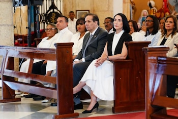 El Gobierno de República Dominicana prevé habilitar 450 nuevas plazas de enfermería y más de 300 reclasificaciones antes de finalizar el año, según Julio Landrón del SNS. (Fotografía retomada de Diario de Salud)