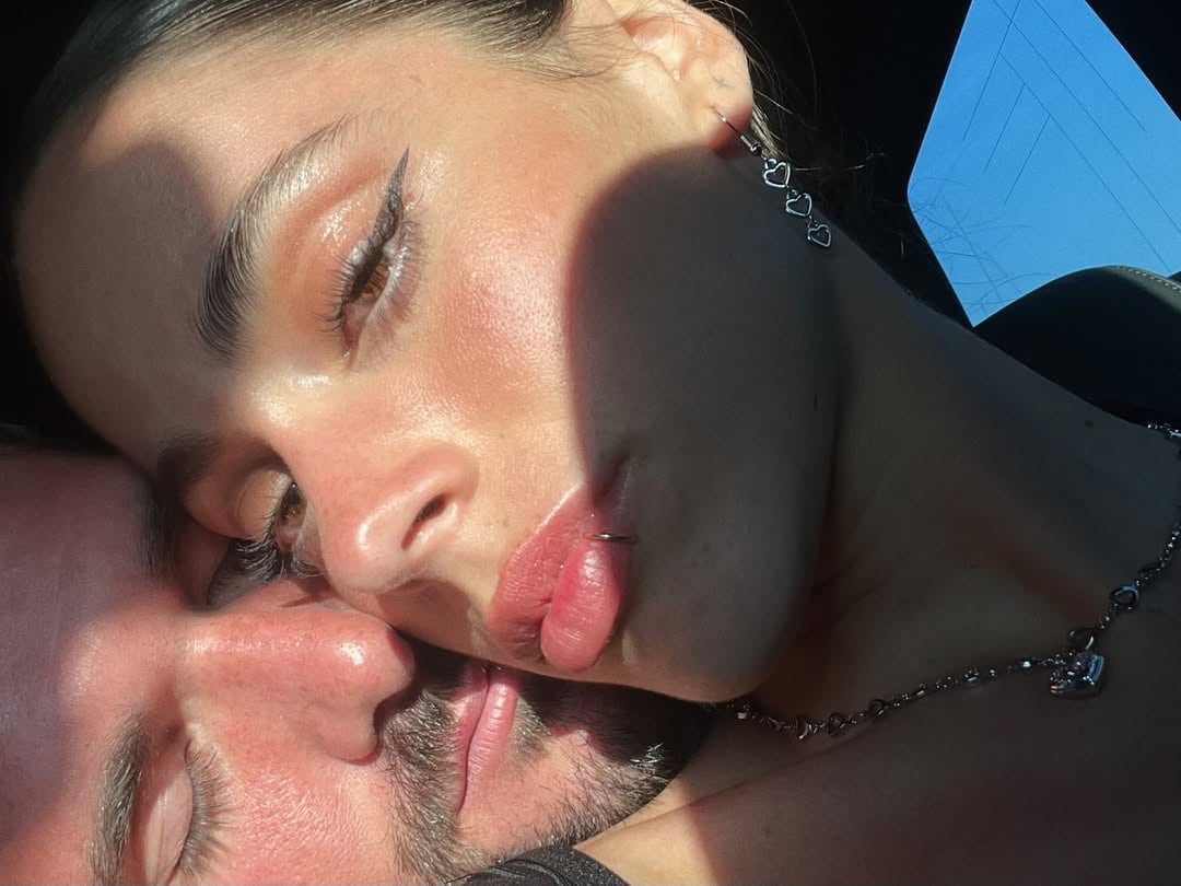 Una de las postales más románticas del álbum de cumpleaños que la cantante publicó en Instagram