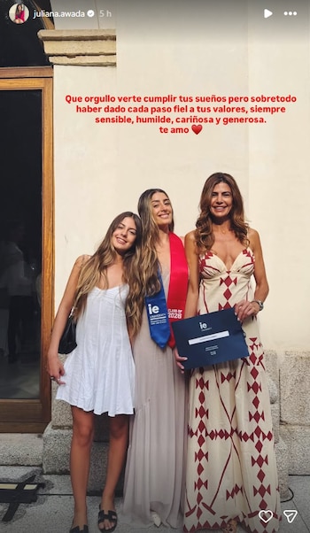Así vivió Juliana Awada la graduación de su hija