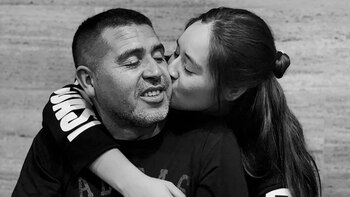 La hija de Riquelme subió