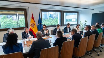 Cuerpo y Hereu valoran con el sector industrial el impacto de la guerra de Irán y el plan anticrisis