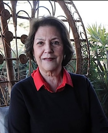 Conmovida hasta las lágrimas en