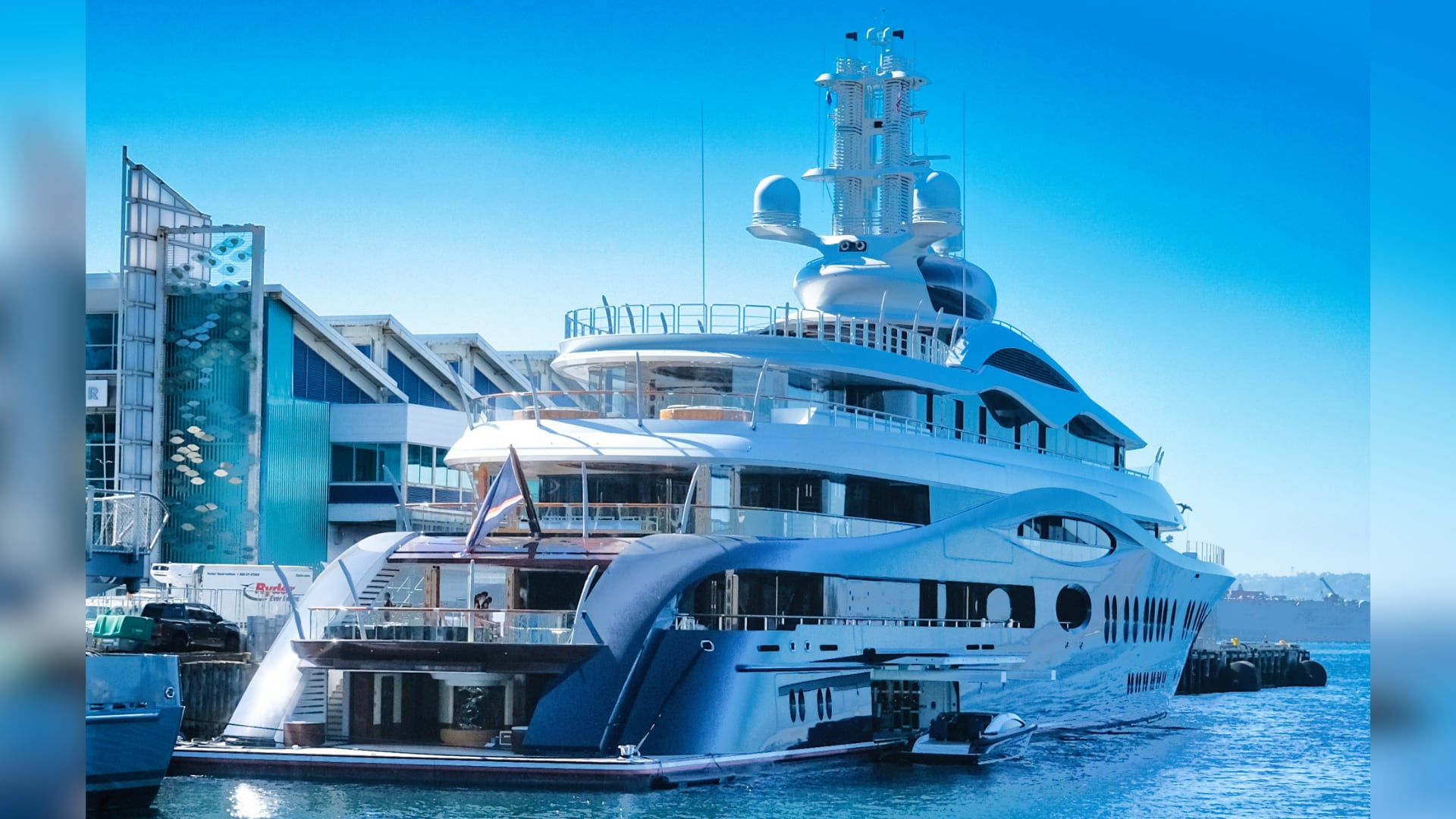 Launchpad, el yate de Mark Zuckerberg