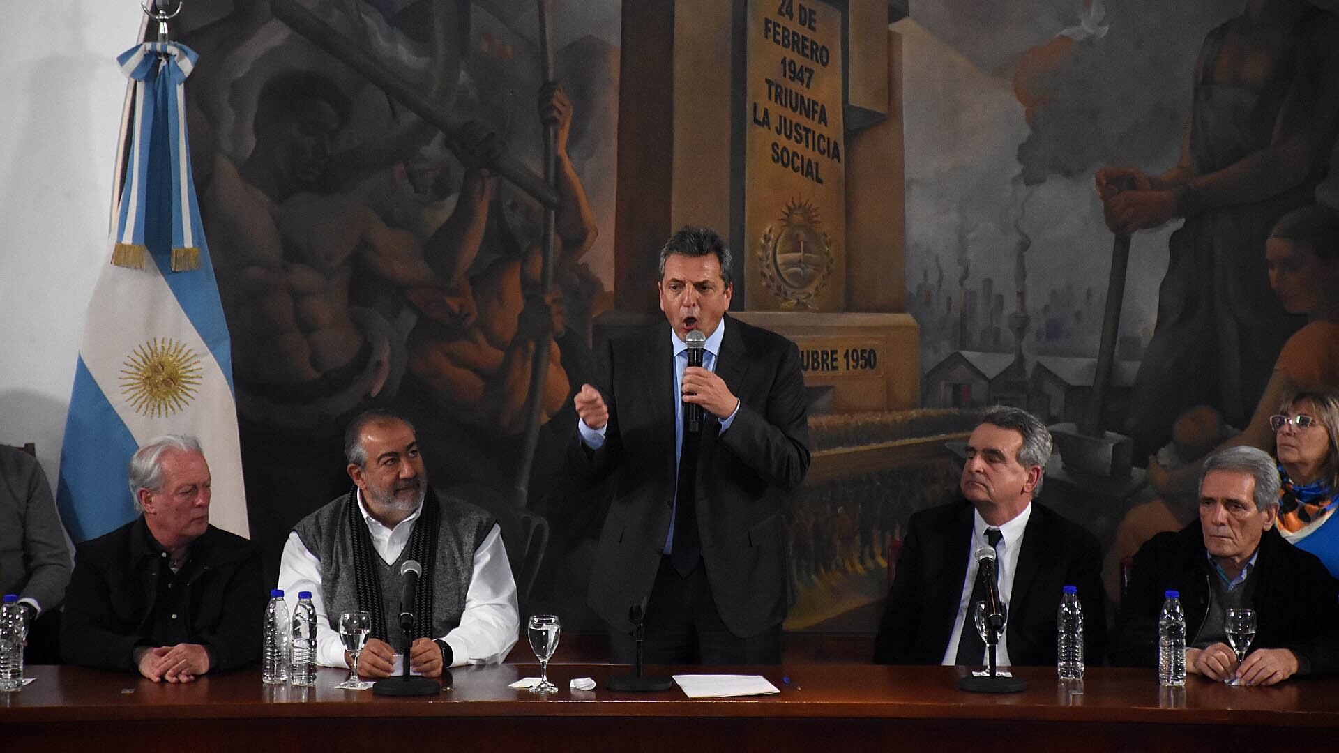 Sergio Massa, en la visita a la CGT de julio de 2023 (Foto: Nicolás Stulberg)