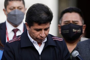 Peru's President Pedro Castillo speaks outside of congress after lifting a curfew in the capital Lima that was imposed over fuel cost protests that spread throughout the country, in Lima, Peru April 5, 2022. REUTERS/Angela Ponce