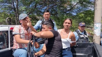 Honduras: Capturan a dos salvadoreños y una nicaragüense por presuntos asaltos en buses