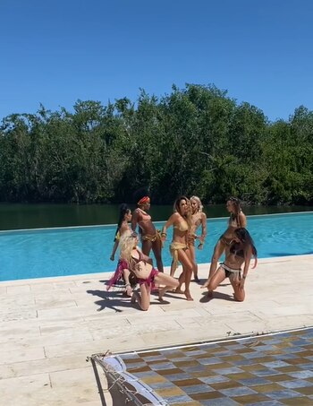 En medio de varias polémicas,