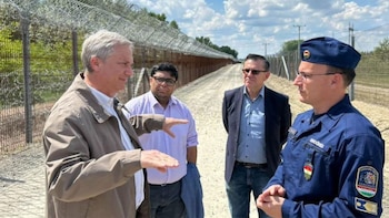 El líder republicano aparece segundo