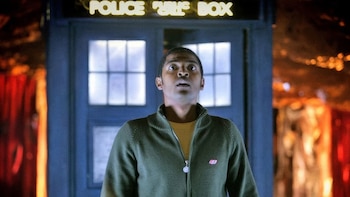 Noel Clarke, actor de “Doctor Who”, fue acusado de seis delitos sexuales