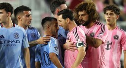 Lionel Messi y Rodrigo de Paul se enfurecieron con Maxi Moralez: el tenso cruce durante la final de la Conferencia Este de la MLS Lionel Messi y Rodrigo de Paul se enfurecieron con Maxi Moralez: el tenso cruce durante la final de la Conferencia Este de la MLS
