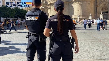 Detenido por narcotizar y robar en su casa a víctimas que conocía en páginas de contactos