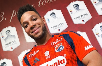 El colombiano volvió después de 8 años en el fútbol argentino - crédito Andrés Arango / Independiente Medellín