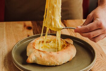Khachapuri, un pan con forma