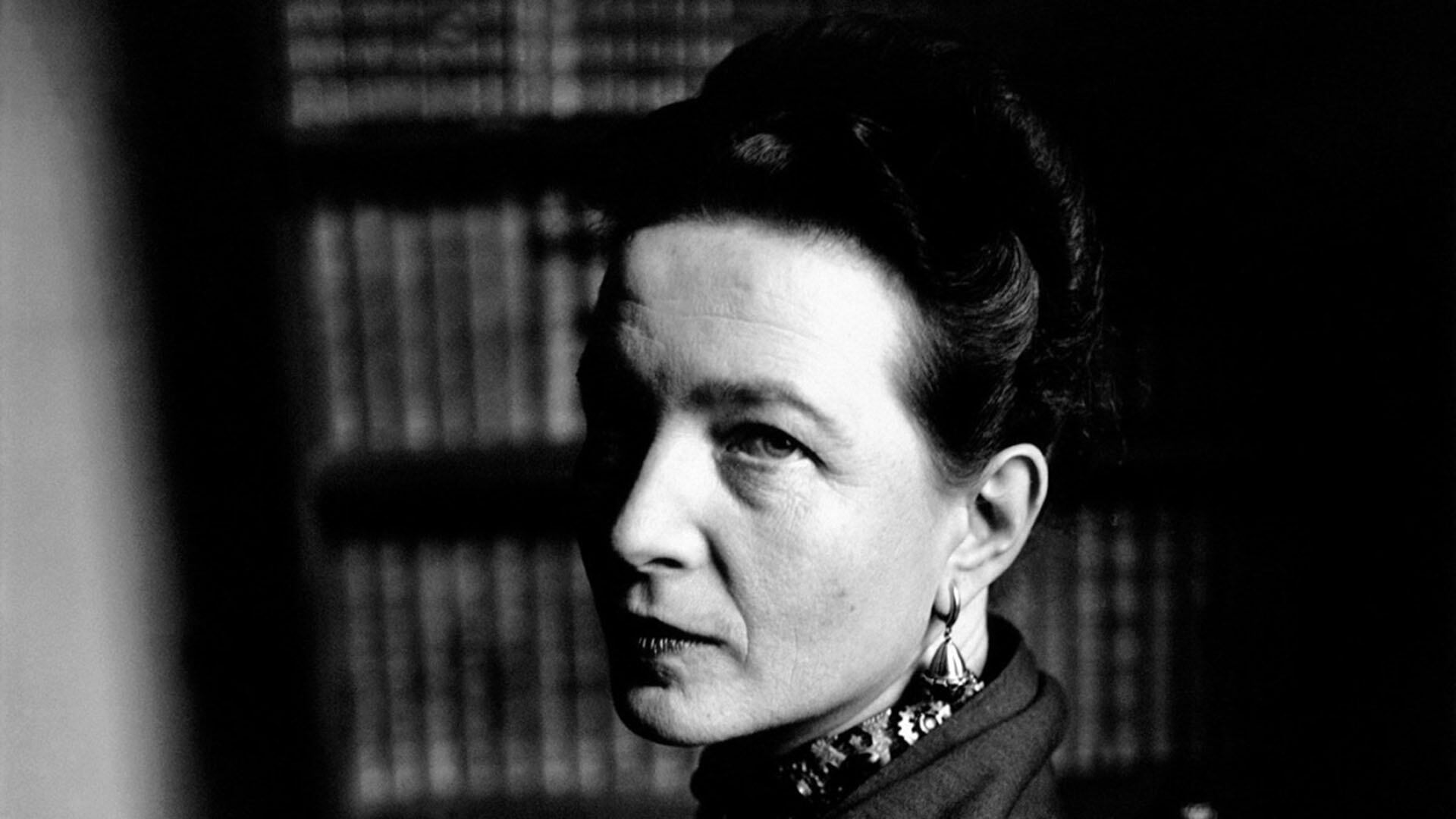 Simone de Beauvoir, filósofa francesa: “No se nace mujer: se llega a serlo”