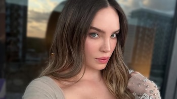 Así luce Belinda como Carlota,