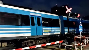 Tren Sarmiento, con complicaciones: se