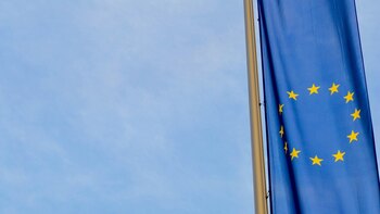 Bruselas expedienta a España por no aplicar las nuevas reglas contra el blanqueo de capitales