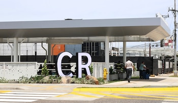 El Aeropuerto Internacional Juan Santamaría inauguró una nueva área de llegadas para agilizar el ingreso a Costa Rica. Cortesía: AERIS