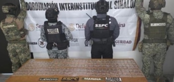 Entre los objetos incautados había 415 pastillas de fentanilo Foto: X García Harfuch