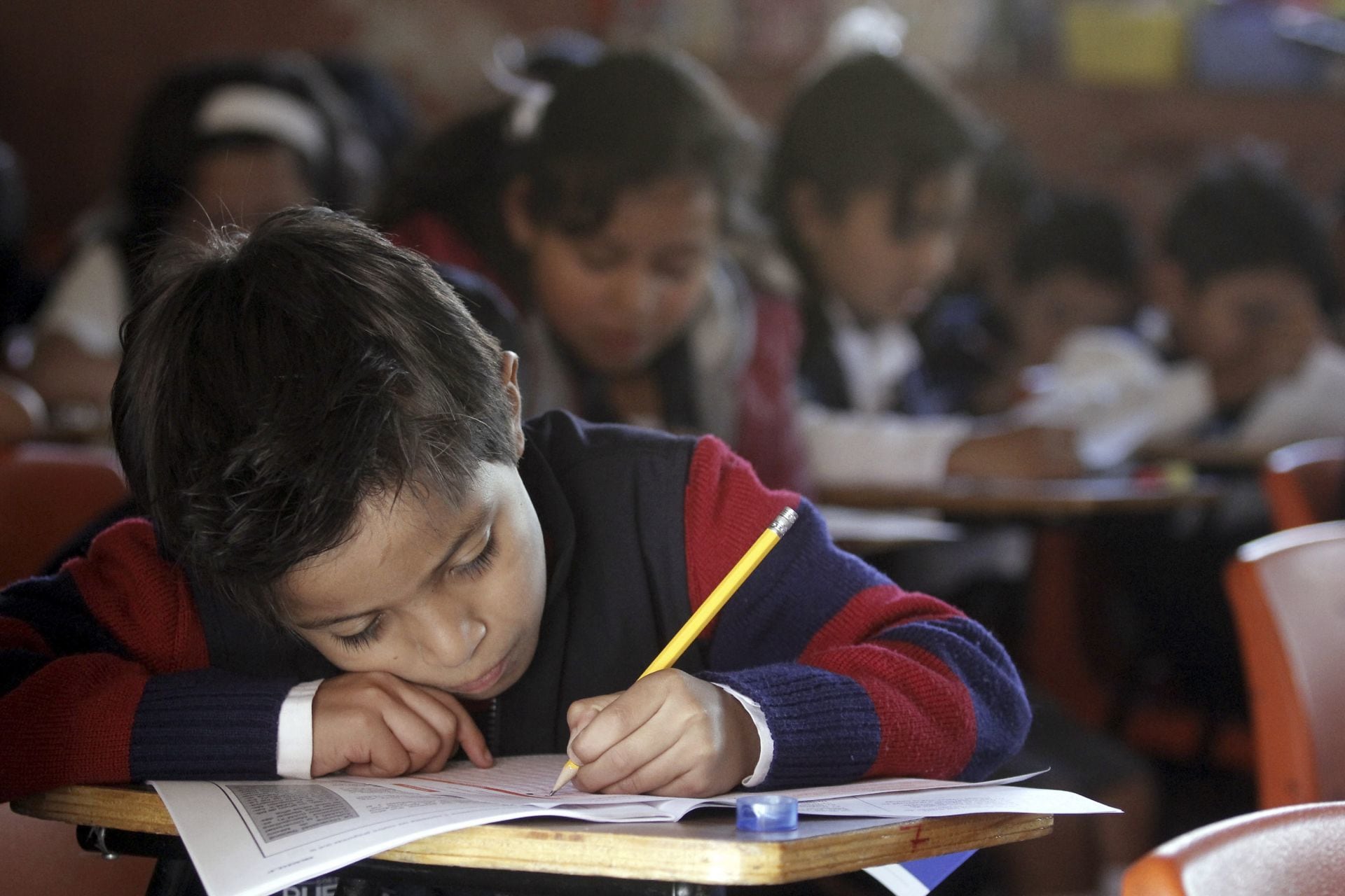 En Lectura, Chile lideró la región con 436 puntos y el estudio señaló que no hay mejoras significativas en América Latina entre 2022 y 2025, con caídas en países como Uruguay y Guatemala.
FOTO: HILDA RÍOS /CUARTOSCURO.COM
