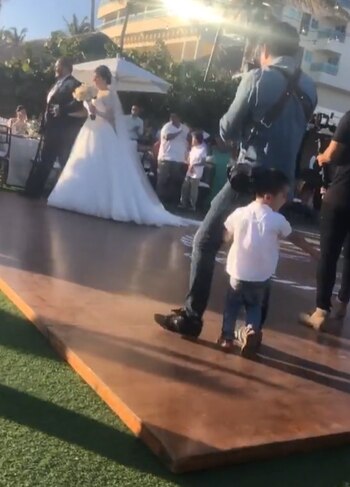 El niño terminó aplastado por