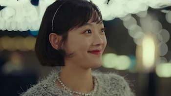 Lee You Mi, interpreta el