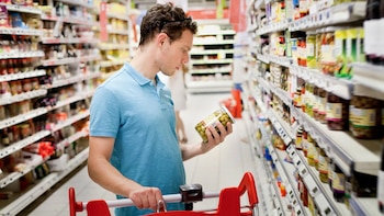 Actividad comercial crece 6,06% gracias al repunte de la demanda