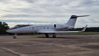Gulfstream LV-JQW - Vuelo privado que pretendía abordar Flavio Bolsonaro
