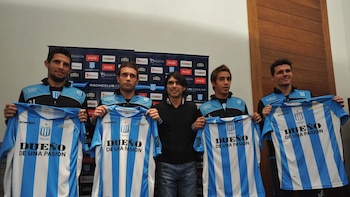 Martín Pérez Guedes vistió la camiseta de Racing en Argentina.