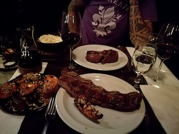 El gasto total para cuatro personas ascendió a 316.500 pesos, con un promedio individual de 79.125 pesos