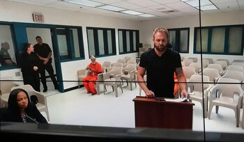 El cirujano enfrenta cargos graves