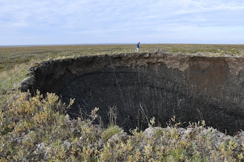 El cráter en Yamal sugirió relación con deshielo del permafrost y calentamiento global/Archivo