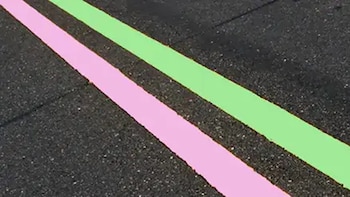 Líneas rosas y verdes (DGT)