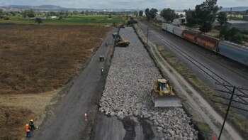 SRE confirma tres mexicanos muertos en tren de Laredo, Texas: activan protocolos