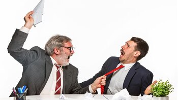 Cómo reconocer a un mal