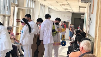 Un premio de periodismo reconoce una investigación sobre corrupción sanitaria en Cuba