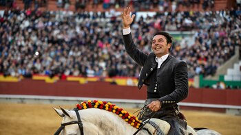 El español Cartagena encabeza el