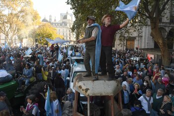 Tracturazo en el centro porteño.