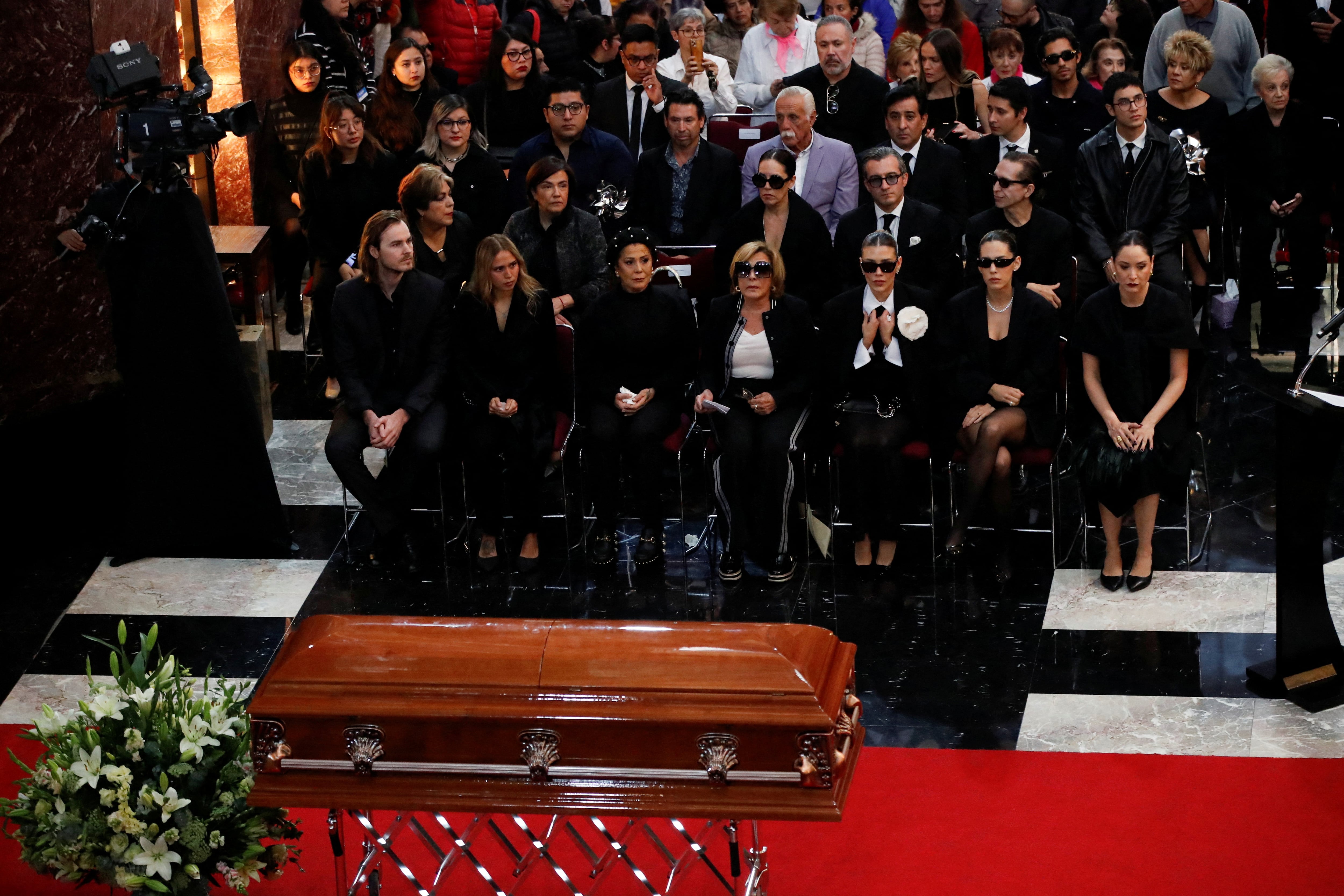 Origel aclaró que la distancia con la familia Pinal le impidió acudir tanto al funeral como al homenaje de Silvia Pinal en Bellas Artes (Reuters)
