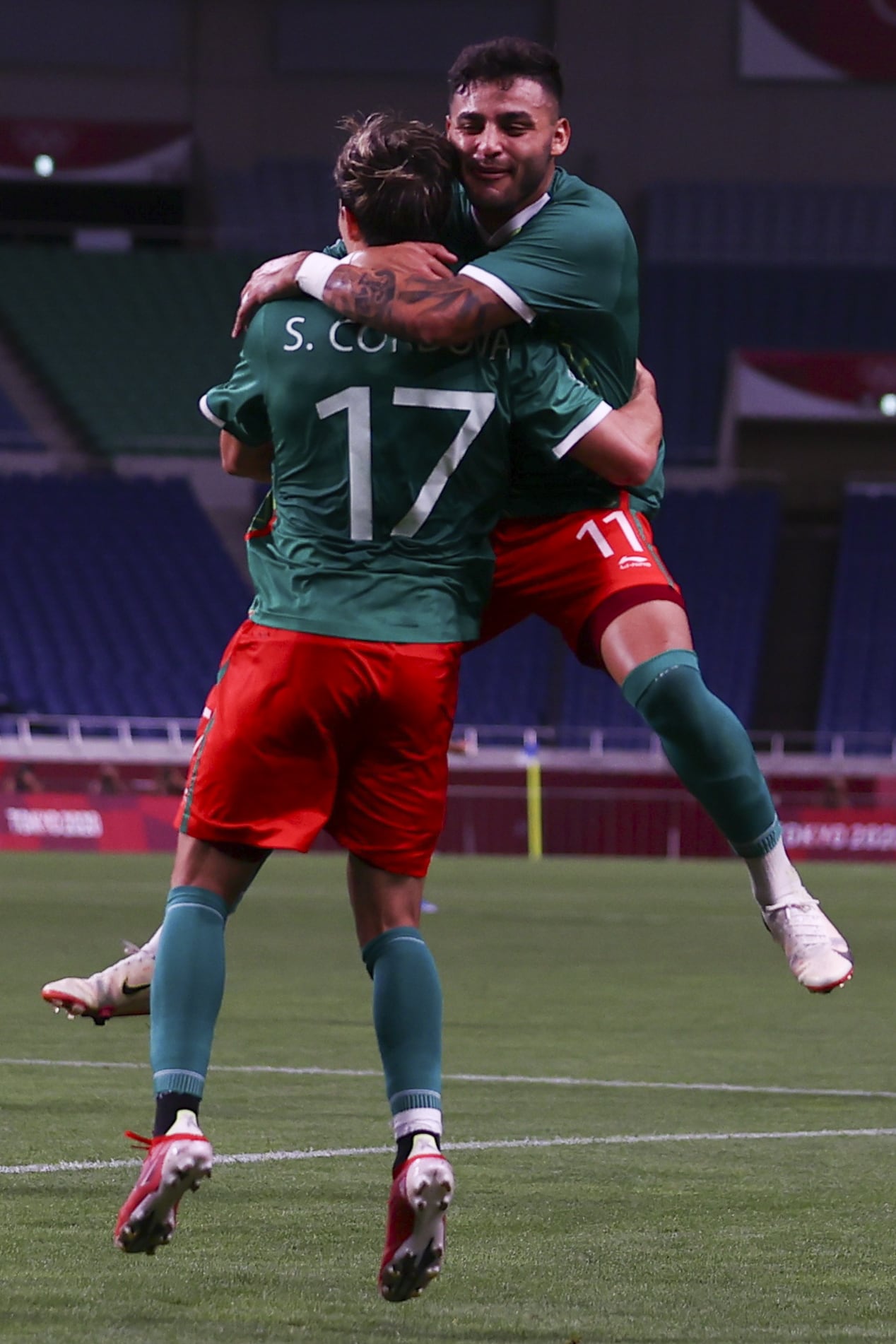 La presentación del mediocampista genera expectativas sobre una dupla ofensiva potente junto a Alexis Vega, renovando la esperanza de los seguidores de una temporada histórica para los Diablos Rojos. REUTERS/Amr Abdallah Dalsh