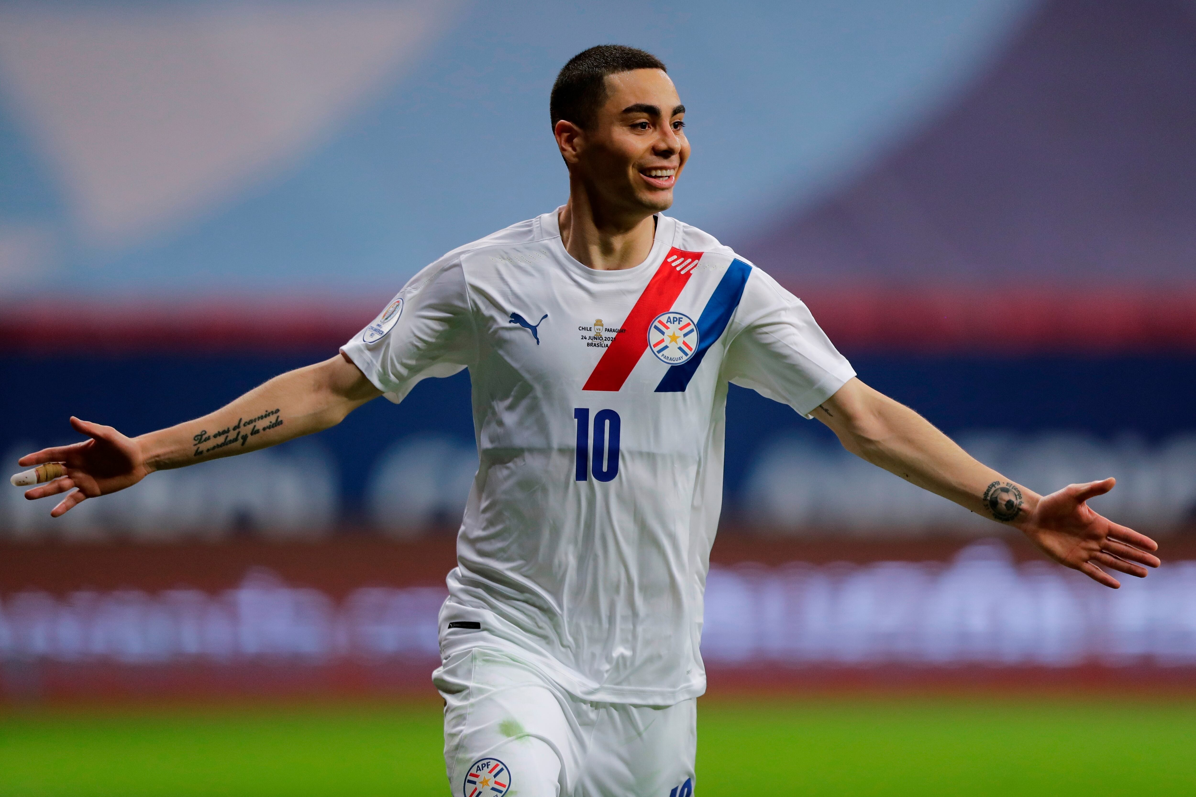 Miguel Almirón jugará su primer Mundial con la Selección de Paraguay. EFE/Joedson Alves