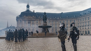 En prisión 33 de los detenidos por altercados en las manifestaciones del pasado fin de semana en Francia