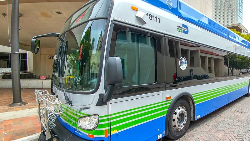 El presupuesto de Miami-Dade prevé usar una reserva de USD 89 millones para gastos inmediatos, mientras el fondo de emergencia queda por debajo del nivel recomendado ante un huracán (Miami-Dade County)
