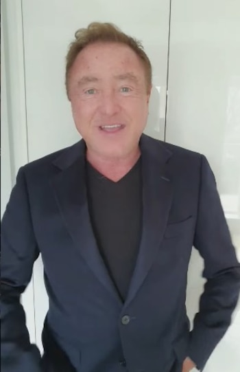 Michael Flatley recordó las experiencias que vivió en su juventud. (Instagram)