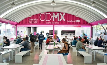 Los comedores comunitarios buscan auxiliar