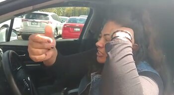 La mujer usó un lenguaje